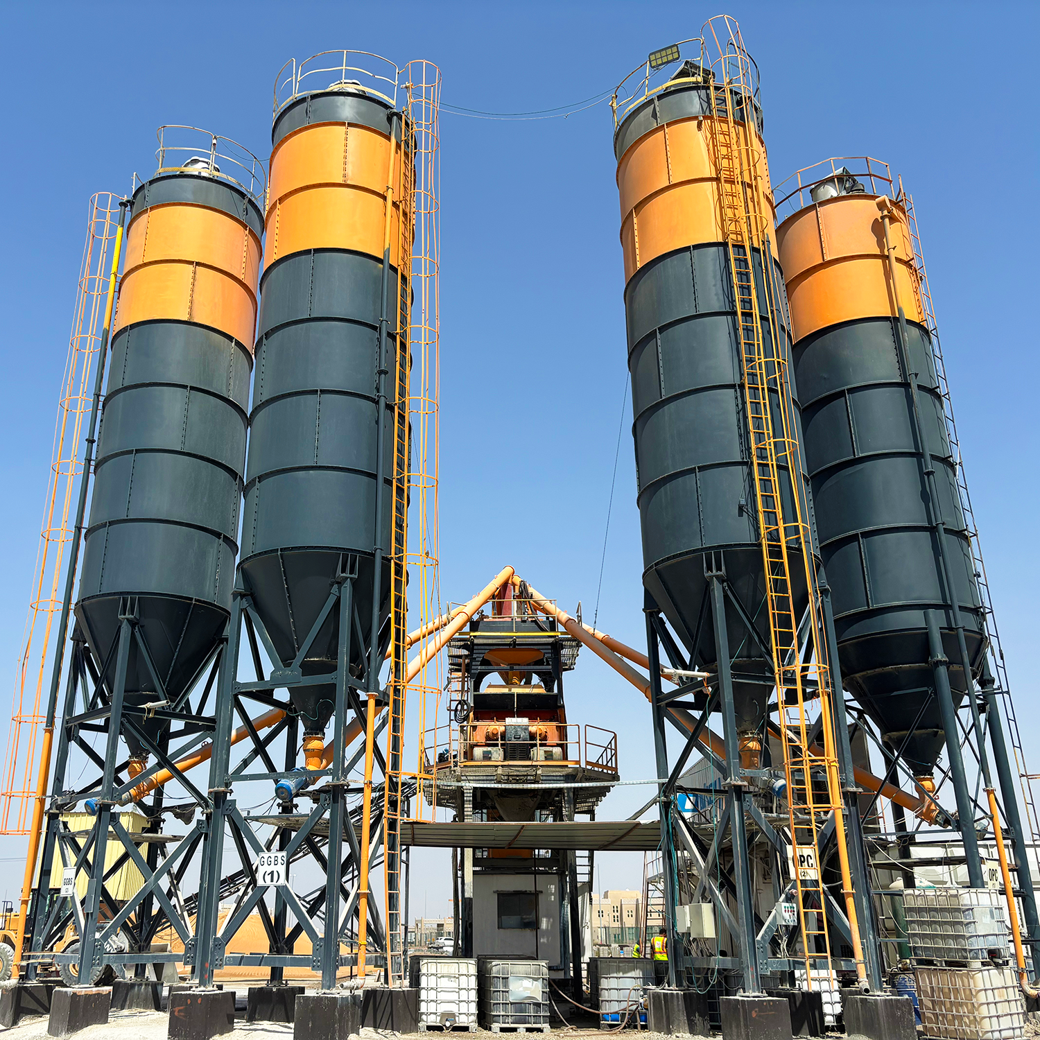 120Tons Bolted cement silo use for YHZS120 Concrete plant