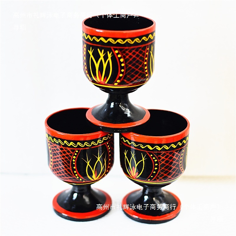 彝族昭觉工艺品漆器