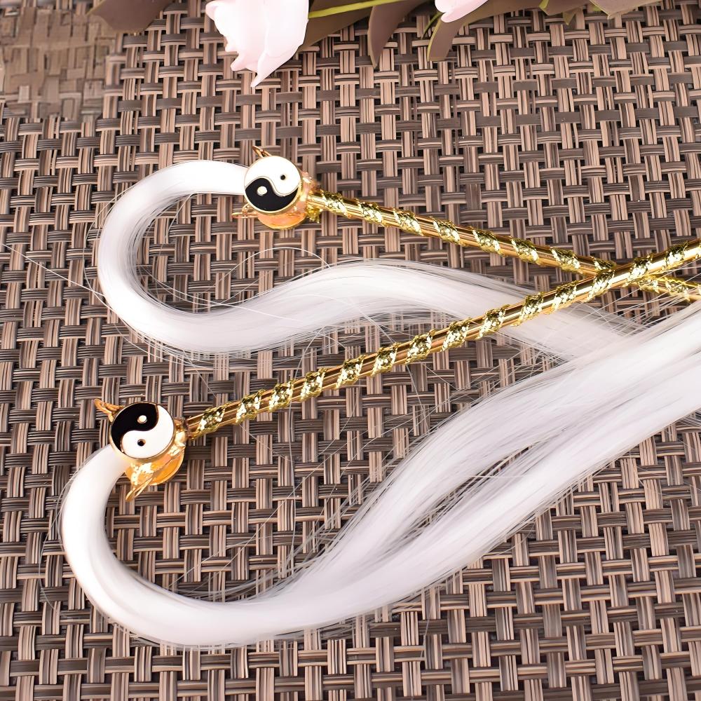 Lord Laozi artifact is used for dusting and decorating, while the Taoist priest's artifact is used for dusting and floating dust. The Three Cleanliness Bagua Tai Yi