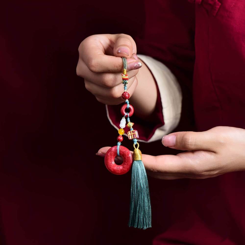 Cinnabar red sand mountain ghosts spend money gossip high-grade car hangings