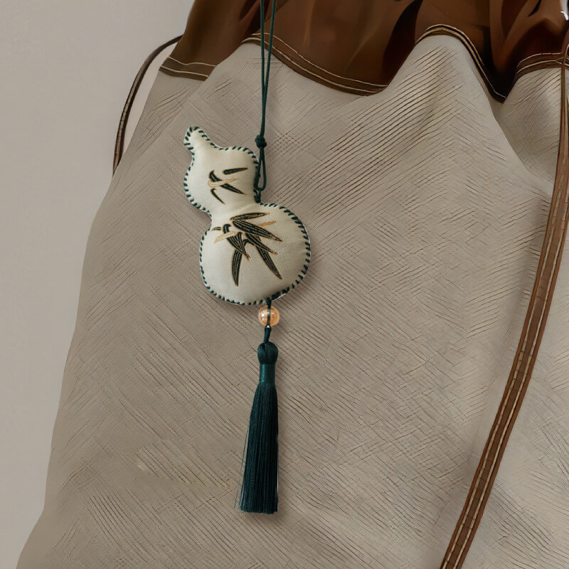 Dragon Boat Festival Embroidered Gourd Scented Sachet