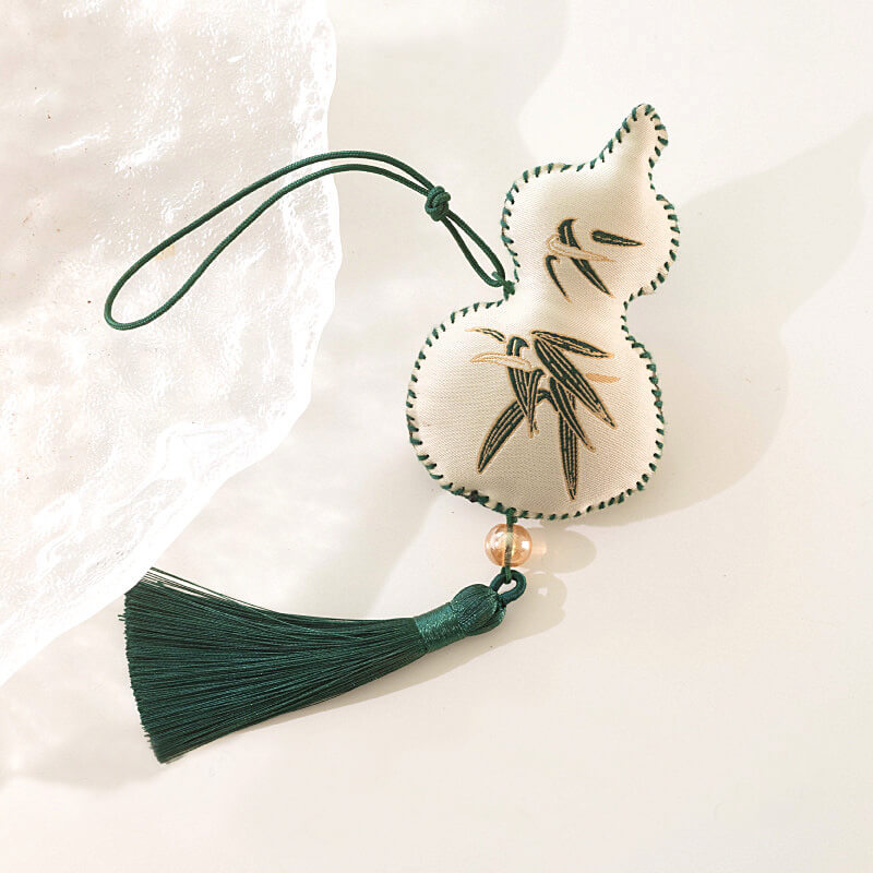 Dragon Boat Festival Embroidered Gourd Scented Sachet