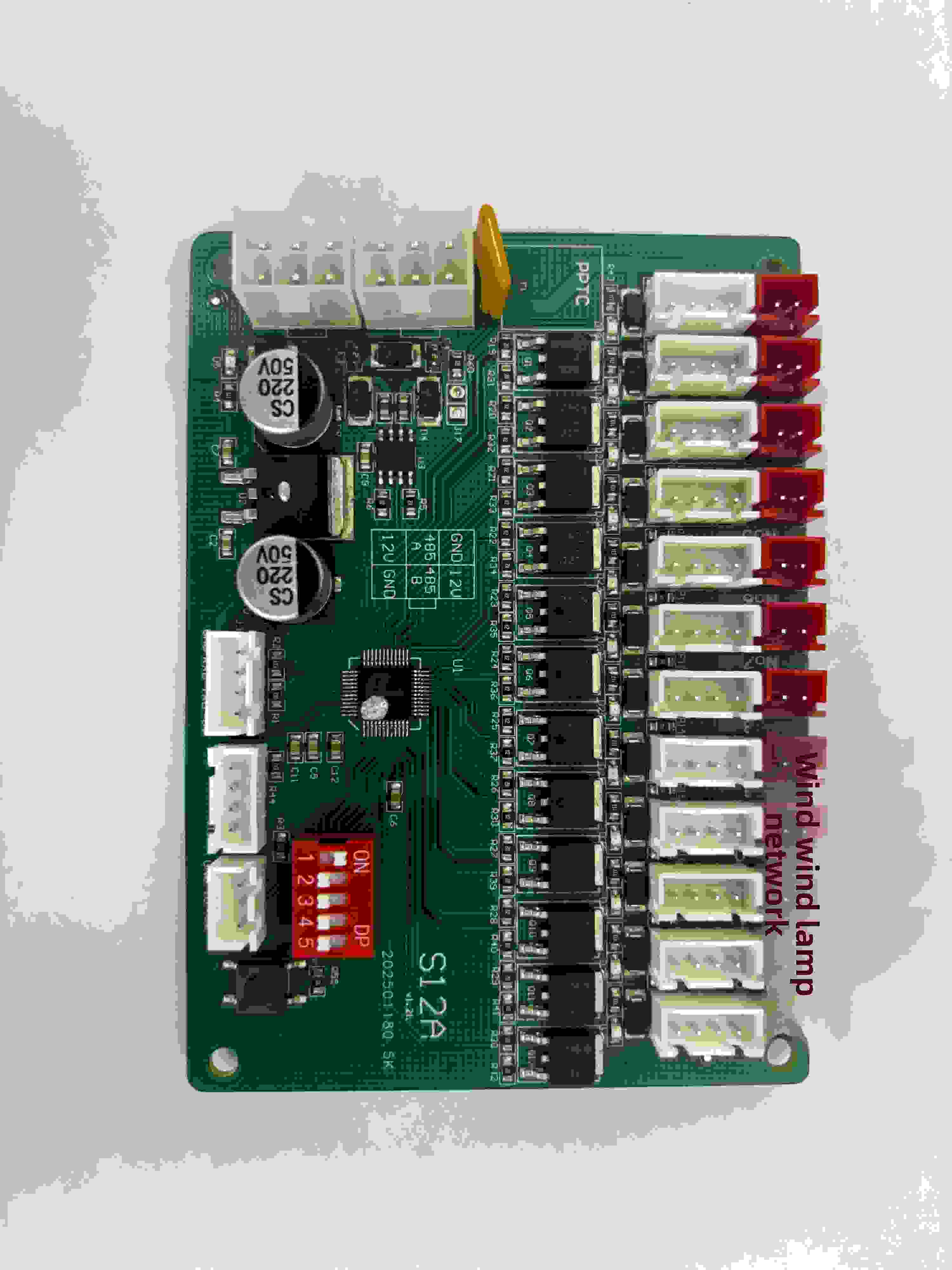 High-Performance 4G Smart Locker Control Board with LED Feedback, 12/24-Channel, 9-24V Input/Output