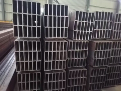 R-angle or Right-angle Galvanized Square Tubes: Customizable Drawn for Industrial Use