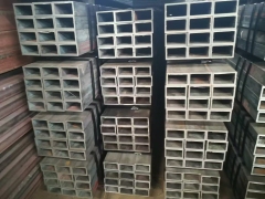 R-angle or Right-angle Galvanized Square Tubes: Customizable Drawn for Industrial Use