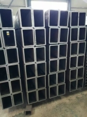 R-angle or Right-angle Galvanized Square Tubes: Customizable Drawn for Industrial Use