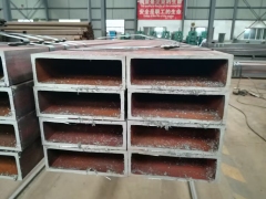 R-angle or Right-angle Galvanized Square Tubes: Customizable Drawn for Industrial Use