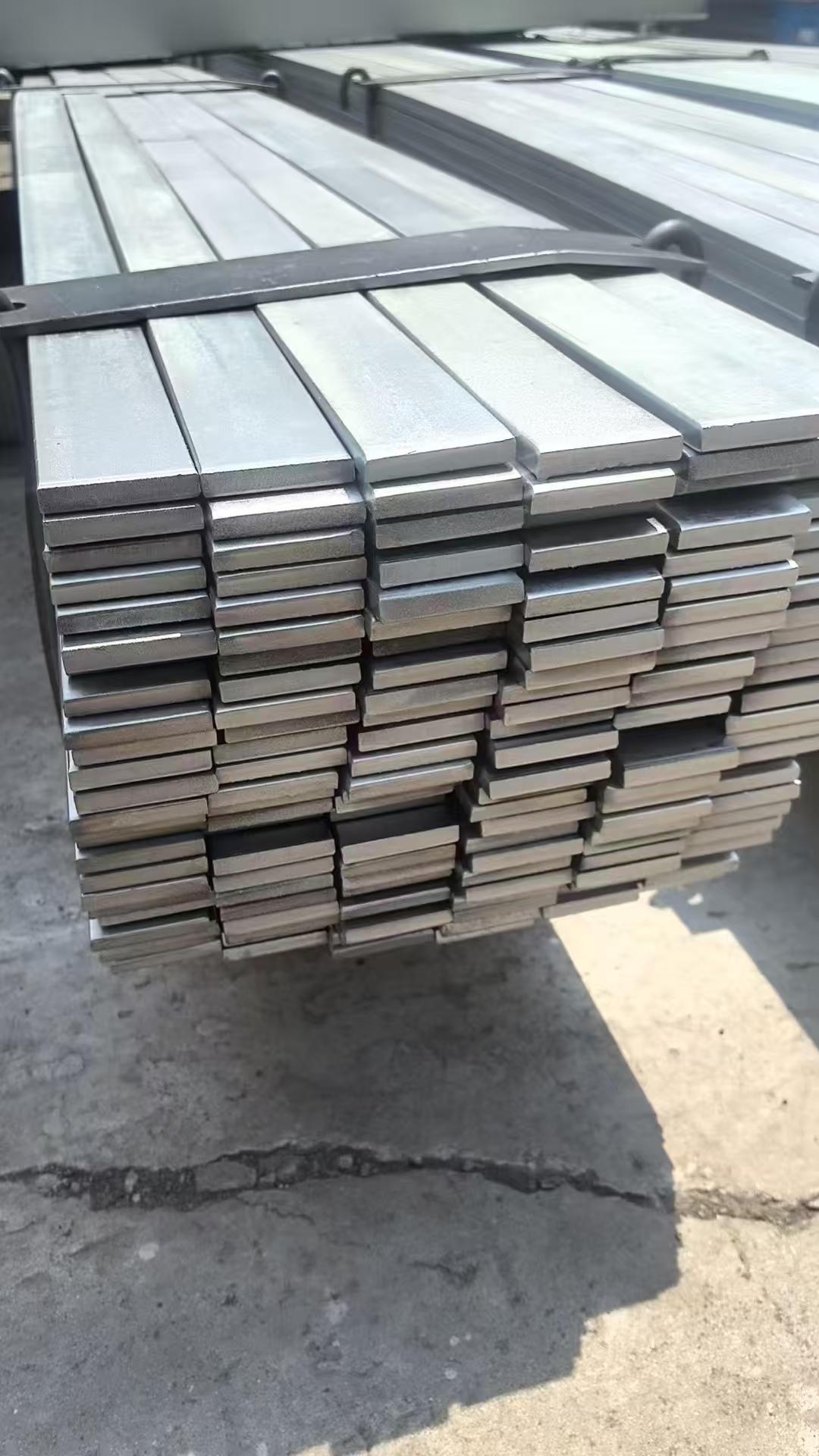 galvanized flat steel