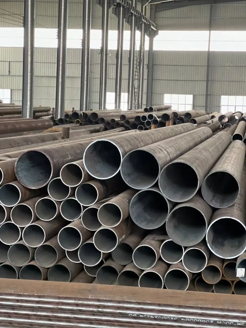 Seamless Steel Tubes Per Ms Pipe Weight Meter St33/1.0033/Q355 SCH40 API JIS Certified for Boiler Drill Pipe Welding Cutting