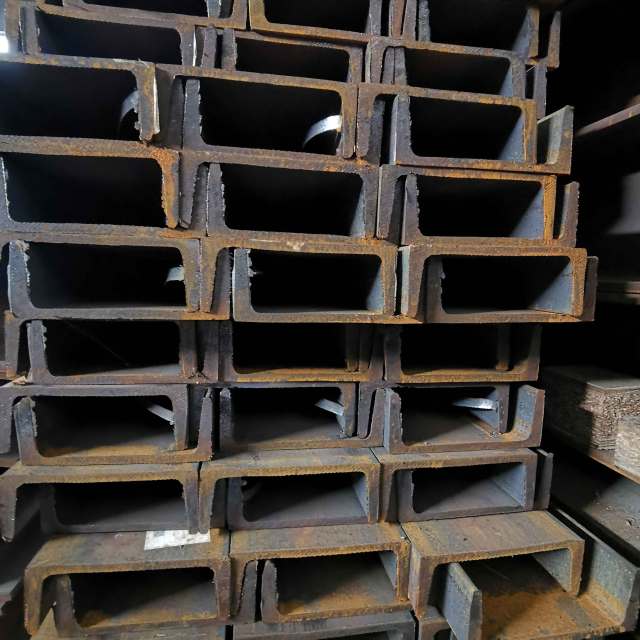 Quality Factory Price Hot-rolled Q235B Carbon Steel Channel Beam 8mm - 10mm - 12mm Pillar Channel Section Construction Steel channel U-steel and U-bar steel box iron steel sections galvanized steel Building Materials Carbon Steel steel channel