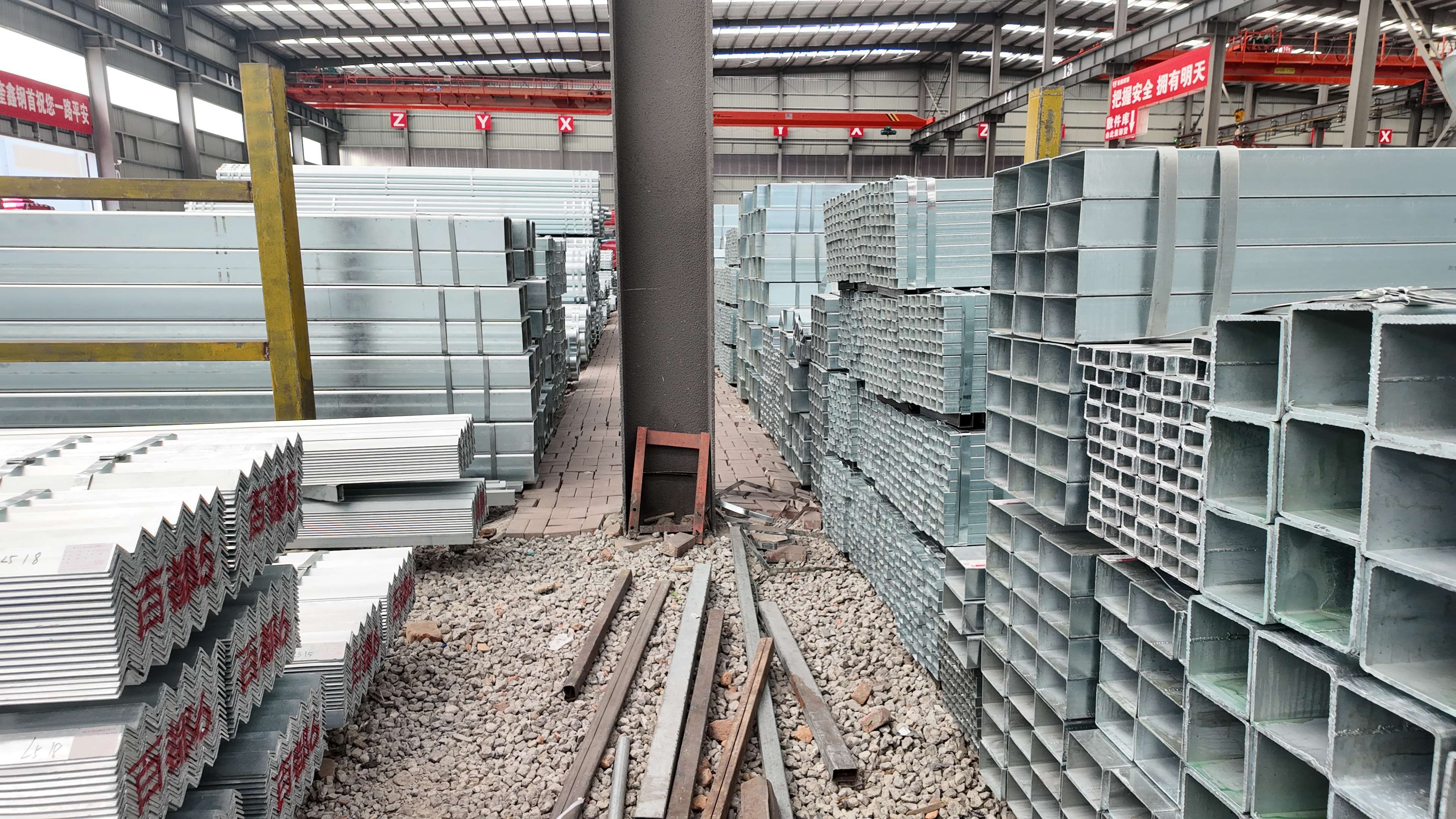 35*35 2.0mm Galvanized Steel Square Tubing Iron Pipe GB Standard for Structure Application