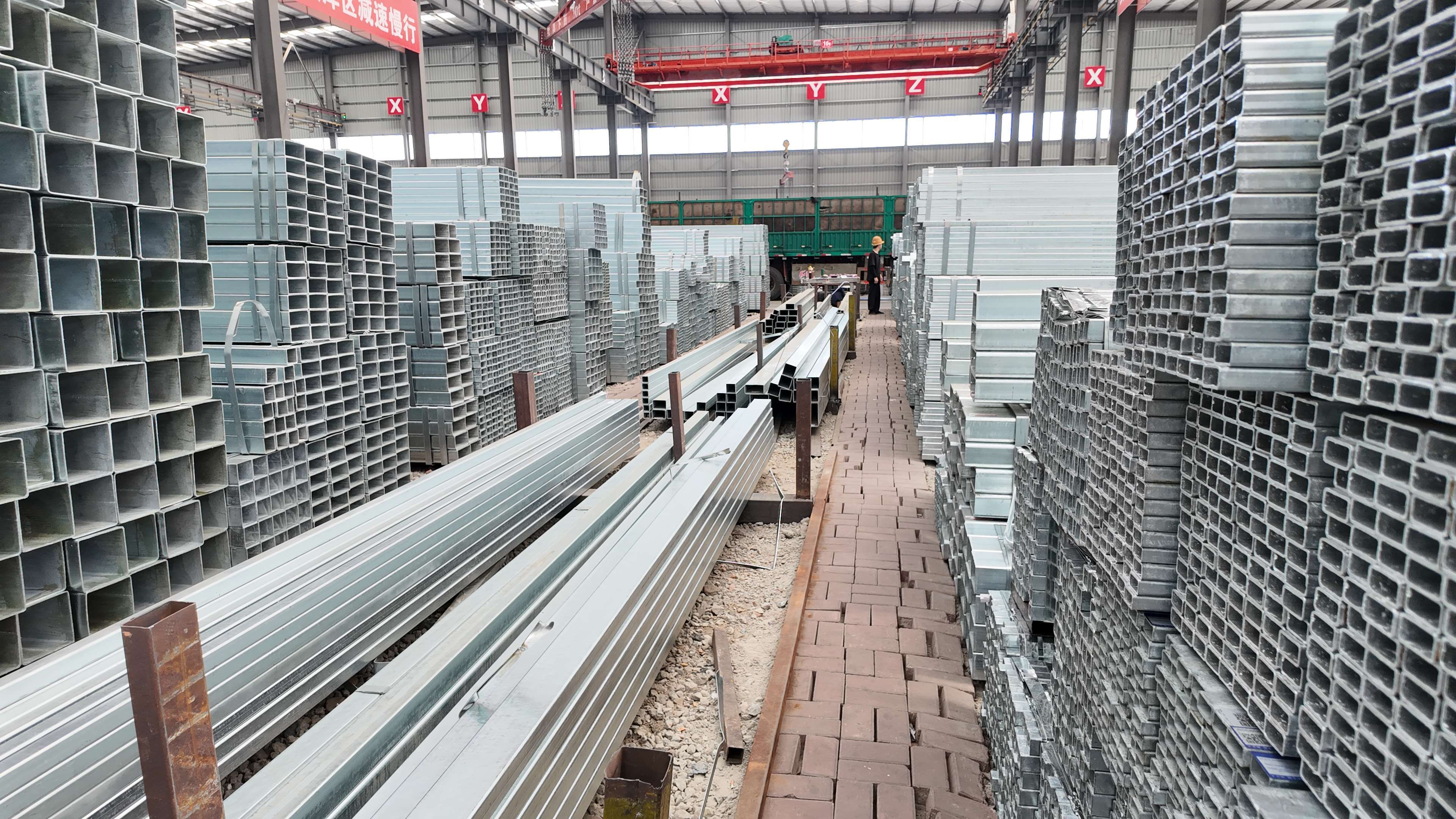 35*35 2.0mm Galvanized Steel Square Tubing Iron Pipe GB Standard for Structure Application