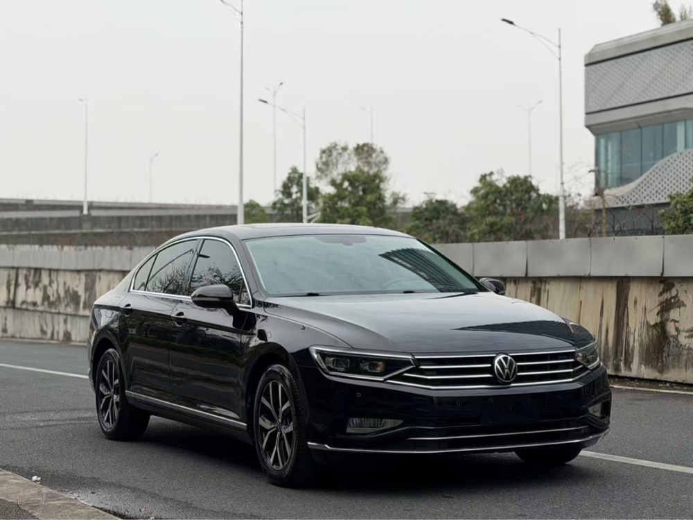 Volkswagen Magotan 2020 Magotan 2.0TSI Dual Clutch 330TSI Luxury Sedan