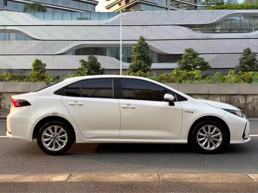 Toyota Corolla 2021 Corolla Hybrid 1.8 CVT Pioneer Sedan