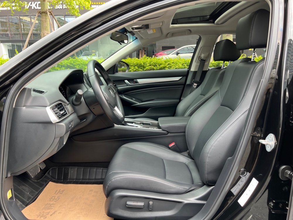 Honda Accord 2022 10th Gen Accord 1.5T CVT 260TURBO Phantom Night Noble Edition Sedan