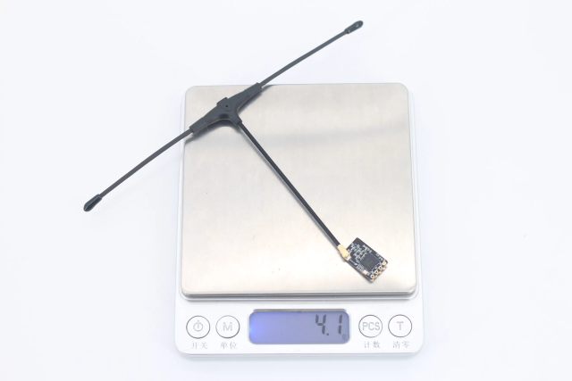 BAYCK ELRS 915MHz NANO ExpressLRS Receiver with T Type Antenna Support Wifi Upgrade for RC FPV Traversing Drones Parts