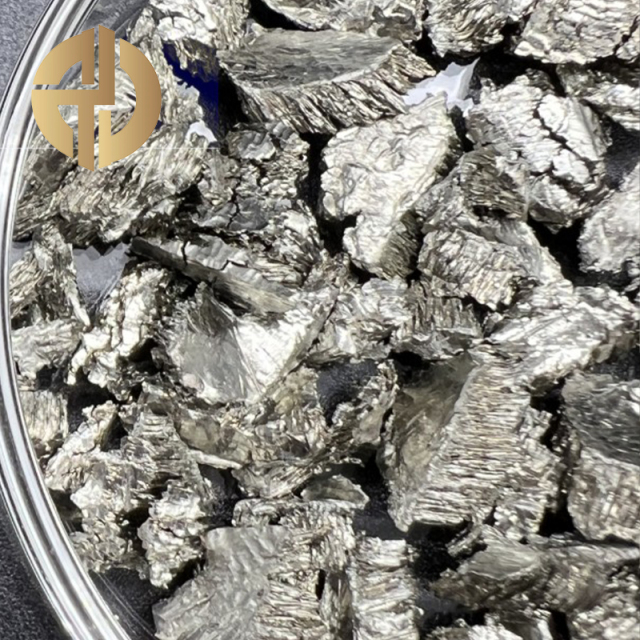 Scandium particles