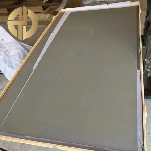 Molybdenum-rhenium alloy plate