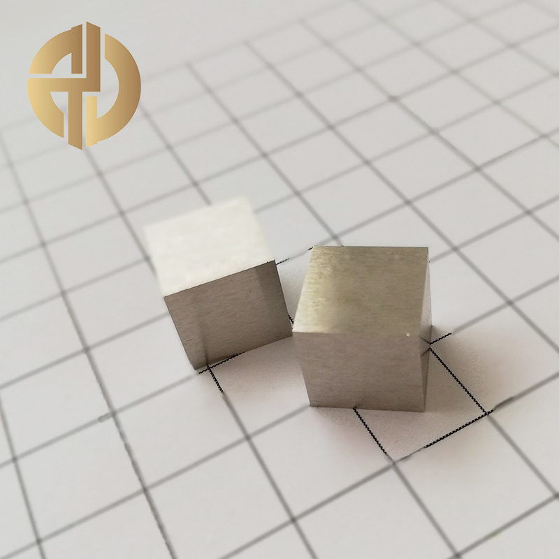 Iridium cube