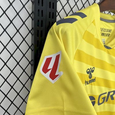 【FAN】Real Betis 2025/2026 Yellow goalkeeper Jersey