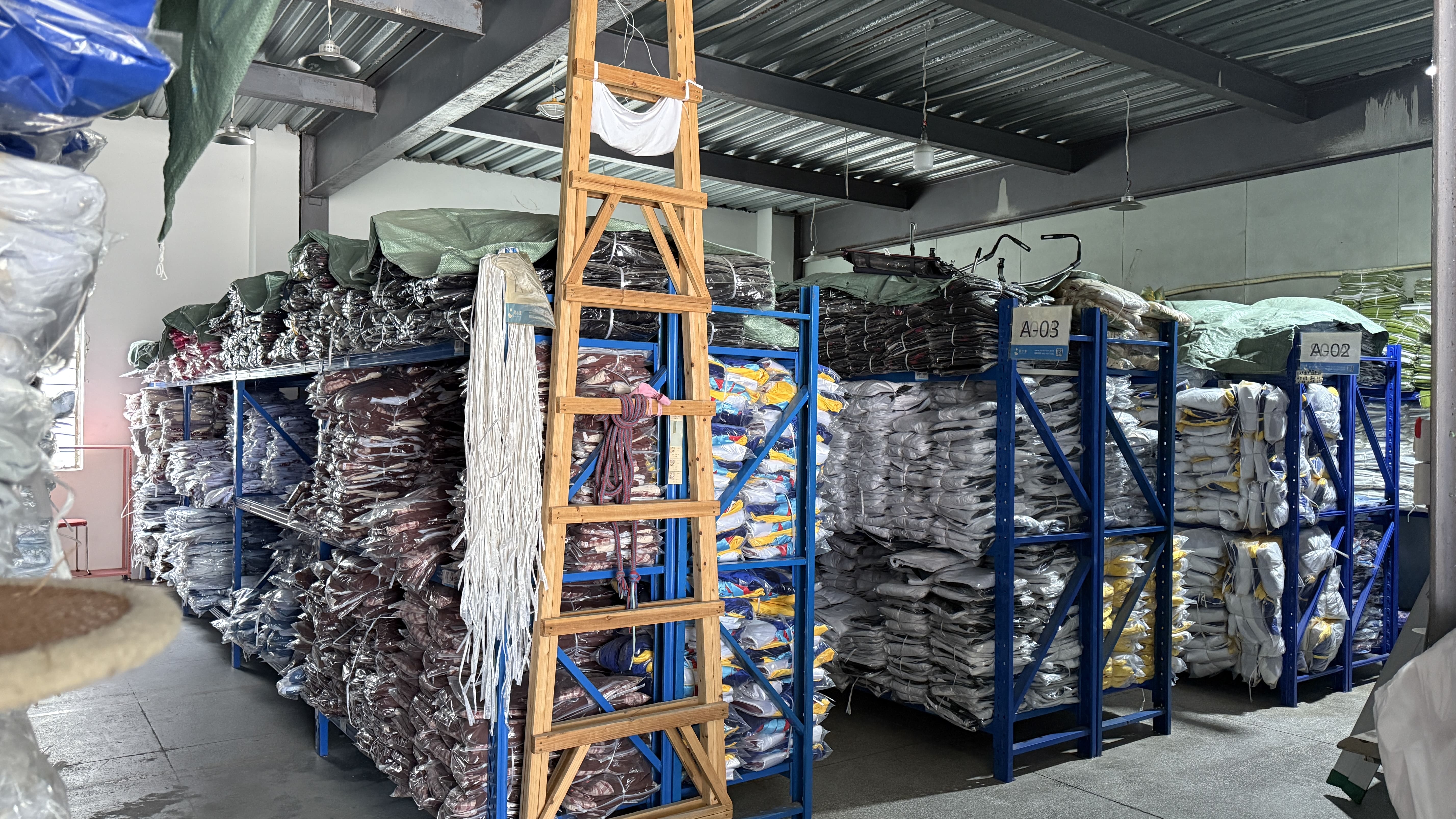 2025 Guangzhou CosWeave Costumes Garment Co., Ltd.