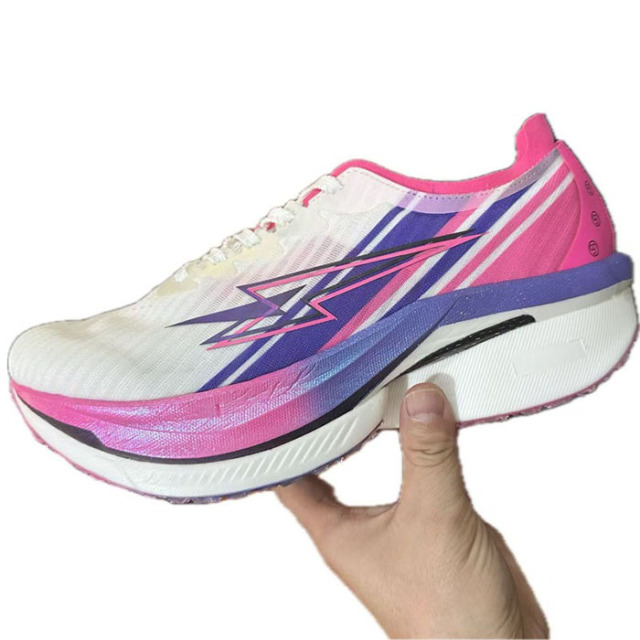 Hiking Wear-resistant Fashion Light Weight Casual Shoes Durable Sport Shoes Running Outdoor Carbon Plate Sneakers  Top Quality Casual Running Sports Walking Style Shoes Unisex Running Casual Sport Running Carbon Plate Sneakers