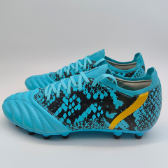Factory Price soccer field boot Waterproof Breathable Football Shoes Football sneakers Top quality factory direct sales Outdoor Soccer Shoes Soccer Shoes Football Adult Training Shoes