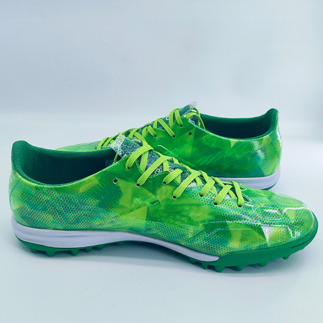 Factory wholesale price Youth Sports Football Shoes Professional Sport Football Soccer Boots Shock absorbing Soccer shoes Good Quality Durable Fashion Club Training Soccer Shoes Hot Sale Custom Print Casual Sport Soccer wear-resistant Shoes