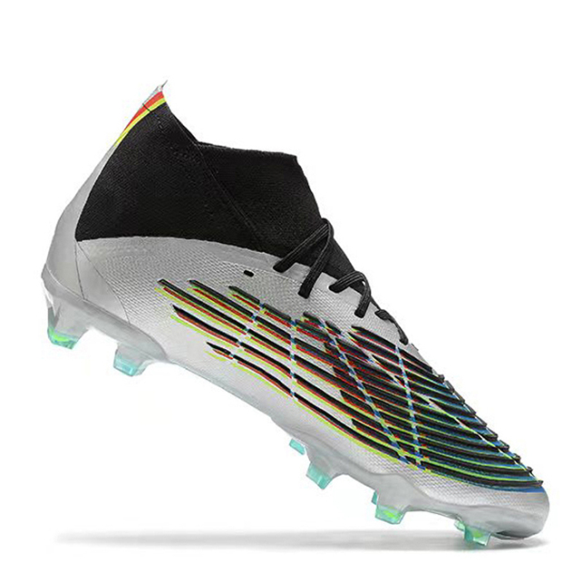 High top Football Shoes Youth Athletic Anti Slip Outdoor Soccer Shoes Breathable Training Football Sneakers Comfortable Adults Athletic Outdoor Men’s Soccer Boots Football Shoes Cleats Spike Shoes Sneaker