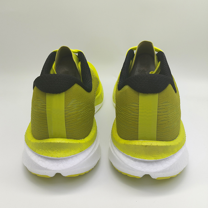 Factory direct wholesale Breathable carbon plate running shoes Wear Resistant Sports shoes Outdoor running shoes High quality running shoes Fashion carbon plate running shoes professional running shoes