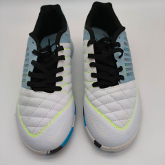 Lightweight wear-resistant Breathable competition training shoes hot selling sports training shoes anti slip soccer shoe  High Quality professional training football Boots Soccer Shoes professional Outdoor Football Custom training Soccer Cleats