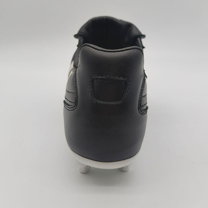 Fashionable Customize Professional multifunctional Breathable Soccer Sneakers Outdoor Professional Training Soccer shoes    Wholesale Hot Selling Lightweight Anti-Slip Rubber Sole Working Safety football Shoes professional training football sneakers