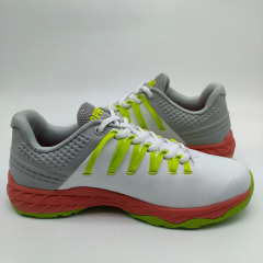 High Quality Casual Fashion Trendy Cricket shoes High Quality Custom Football Boots Wear-resistant Outdoor Soccer Shoes   High Quality Professional multifunctional Training Turf Soft Light Athletic Versatile casual retro multifunctional Cricket shoes