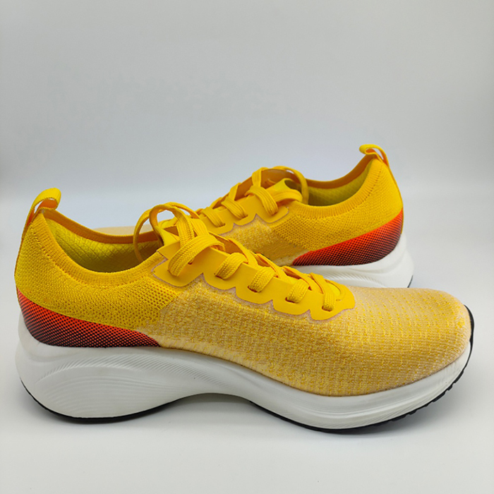 Youth Racing Sports Student Sports Carbon Board Running Shoes Fashion Ports Shoes Casual Sneakers Breathable Running Shoes  Carbon board ultra light shock-absorbing student sports running shoes Fashion Sneakers Running wear-resistant Sports Shoes