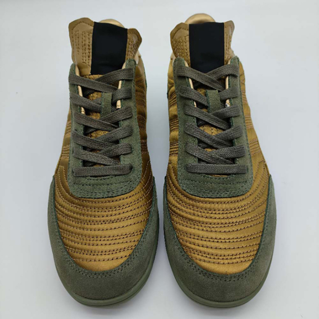Outdoor hot selling football shoes classic training Soccer Shoes Shockproof wear-resistant and breathable student sports shoes Hot Sale Fashionable Soccer Increase Friction Soccer Cleats Wide Feet shock-absorbing professional training tennis shoes