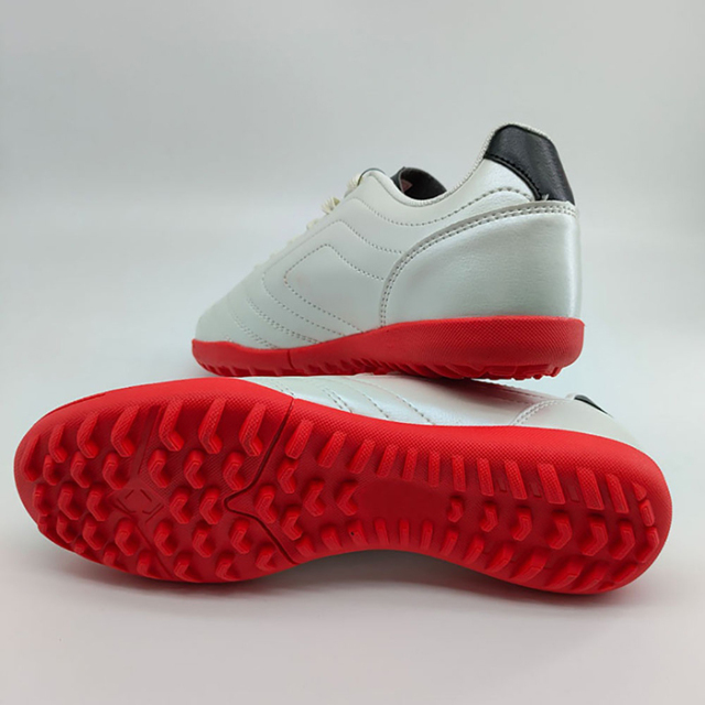 Wholesale Professional Football Boots Breathable Soccer Shoes Shockproof competitions anti slip professional football shoes   Wholesale hot selling top quality Customize Football Training Sports Soccer Shoes Professional Breathable Outdoor Soccer Shoes