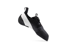 Anti slip outdoor climbing shoes professional sports training Rock climbing shoes high quality Rock climbing shoes Hot selling fashionable outdoor climbing shoes sports professional climbing shoes anti slip breathable climbing shoes