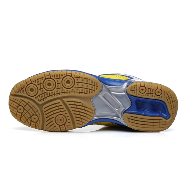 Light weight Sports Trainers Sneakers men's Indoor Sports Shoes Comfortable Court Volleyball shoes New Men And Women Outdoor High Quality Elastic Sole Sport Training Shoes volleyball shoes