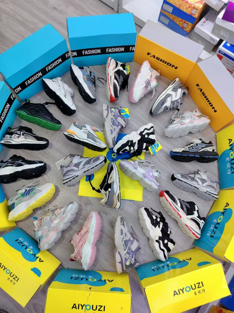 Children's shoes children's sports shoes boys' outdoor hiking and mountaineering shoes Korean version girls' ugly and cute shoes children's sports shoes breathable mesh shoes boys' soft soled running shoes girls' and children's Forrest sports shoes