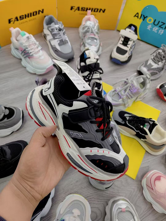 Children's shoes children's sports shoes boys' outdoor hiking and mountaineering shoes Korean version girls' ugly and cute shoes children's sports shoes breathable mesh shoes boys' soft soled running shoes girls' and children's Forrest sports shoes
