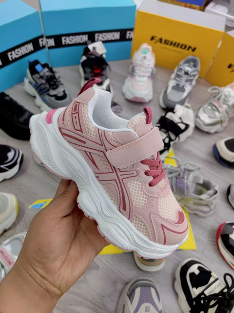 Children's shoes children's sports shoes boys' outdoor hiking and mountaineering shoes Korean version girls' ugly and cute shoes children's sports shoes breathable mesh shoes boys' soft soled running shoes girls' and children's Forrest sports shoes