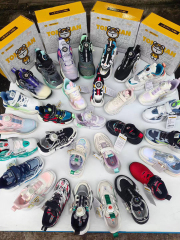 New children's sports shoes men's moral training shoes leather soft sole fashionable and versatile girls' casual shoes lightweight breathable anti slip training shoes for elementary school boys and girls physical education class