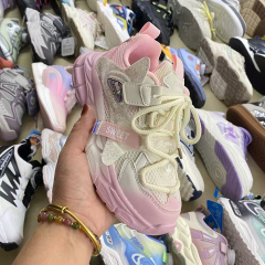 Wholesale outdoor children's sports shoes with beautiful styles comfortable fit versatile quality exquisite appearance delicate fabric and popular fashion and atmospheric sports shoes for both boys and girls