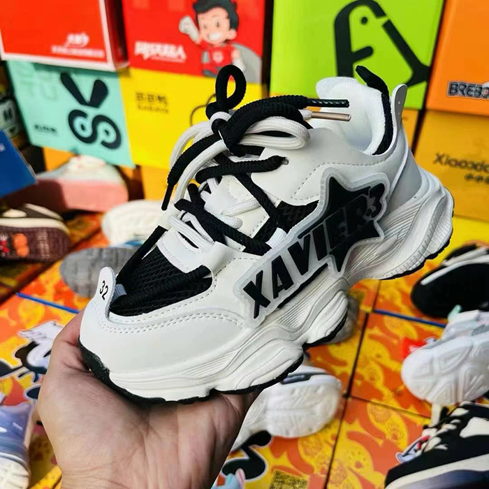 Widely used wholesale inventory of children's sports shoes  fashionable and avant-garde styles  suitable for both boys and girls' casual sports shoes  affordable and gentle  easy to bend children's sports shoes