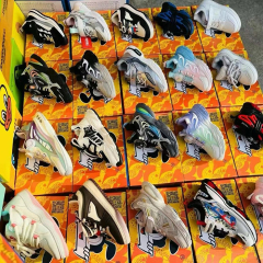 Widely used wholesale inventory of children's sports shoes  fashionable and avant-garde styles  suitable for both boys and girls' casual sports shoes  affordable and gentle  easy to bend children's sports shoes