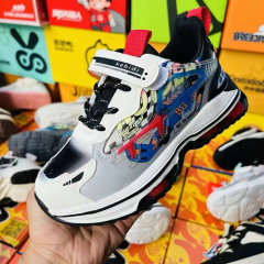 Widely used wholesale inventory of children's sports shoes  fashionable and avant-garde styles  suitable for both boys and girls' casual sports shoes  affordable and gentle  easy to bend children's sports shoes