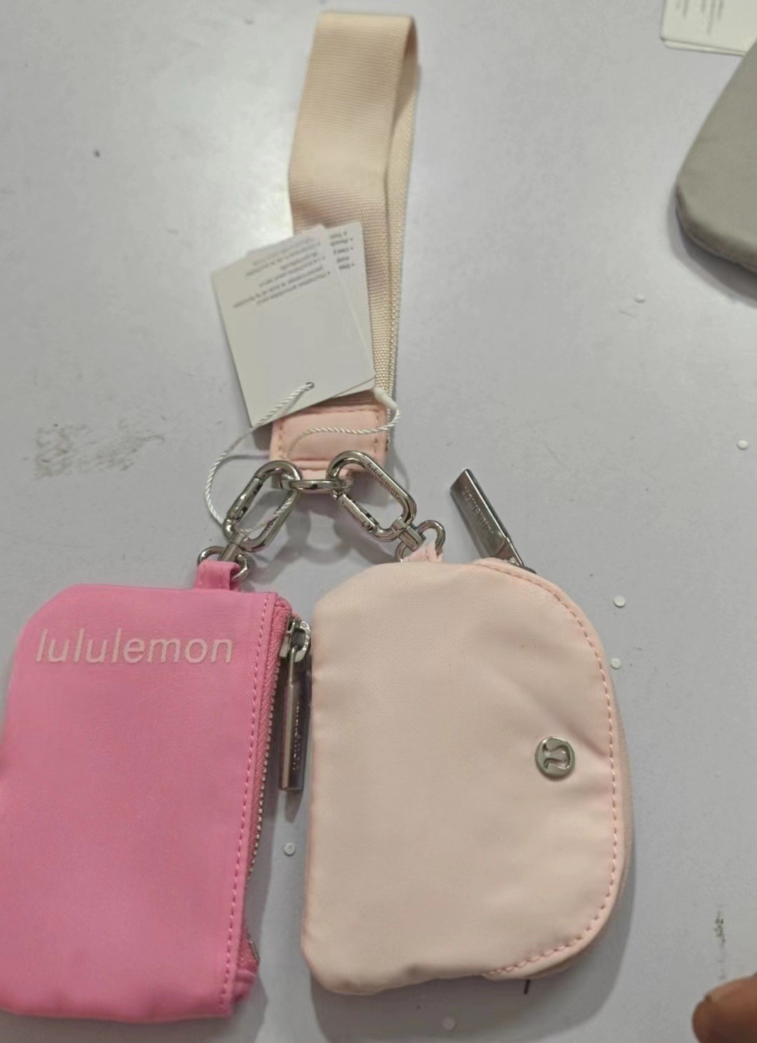 China warehouse Dual Pouch Wristlet Wallet
