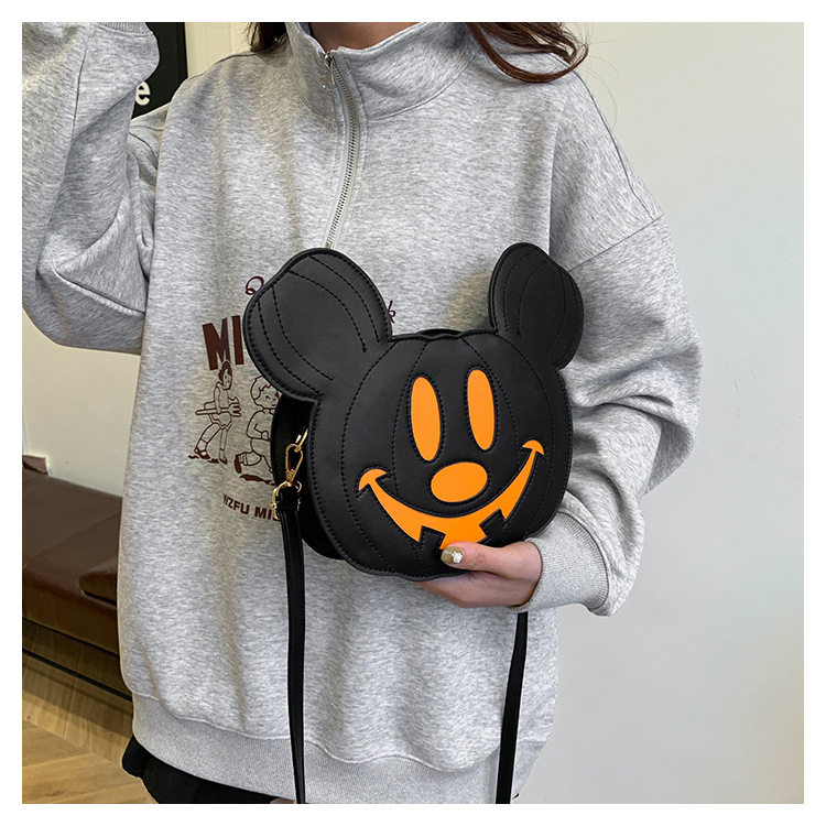 RTS CHINA  Hollaween style PU shoulder bag，Halloween Pumpkin mickey Bag