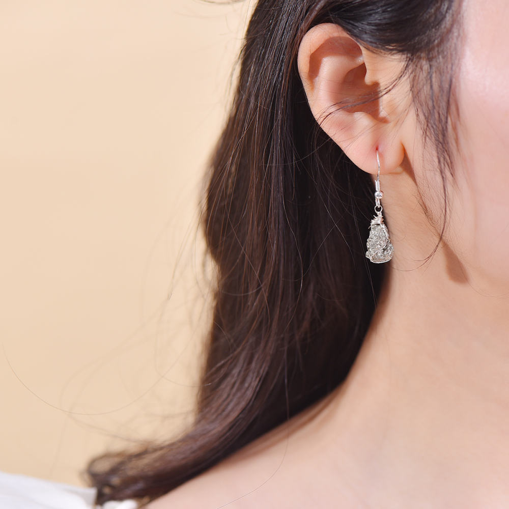 Natural S925 pyrite earrings for women men career advancement beautiful and elegant