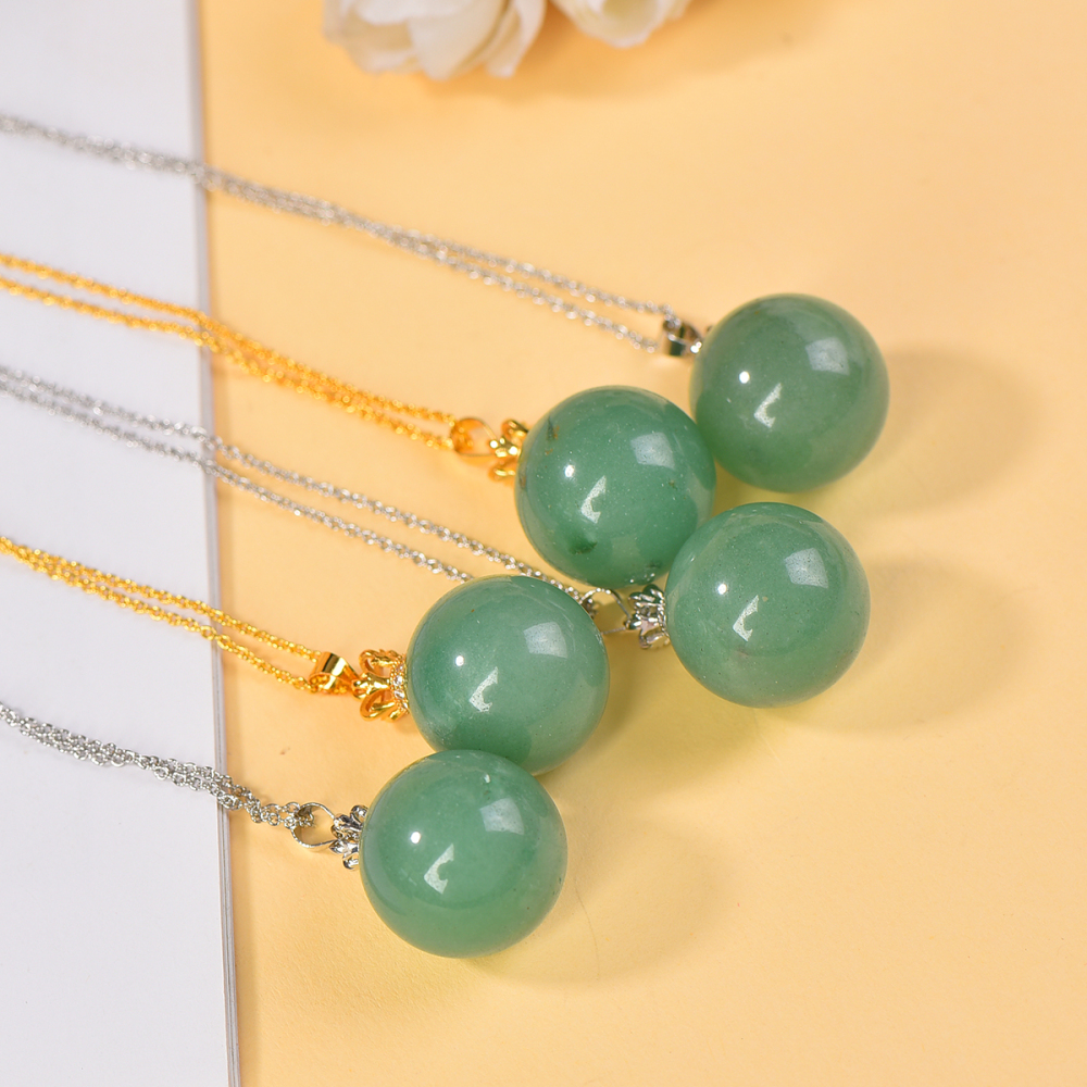 Natural crystal aventurine necklace real  aventurine gemstone pendant women's necklace safe and beautiful